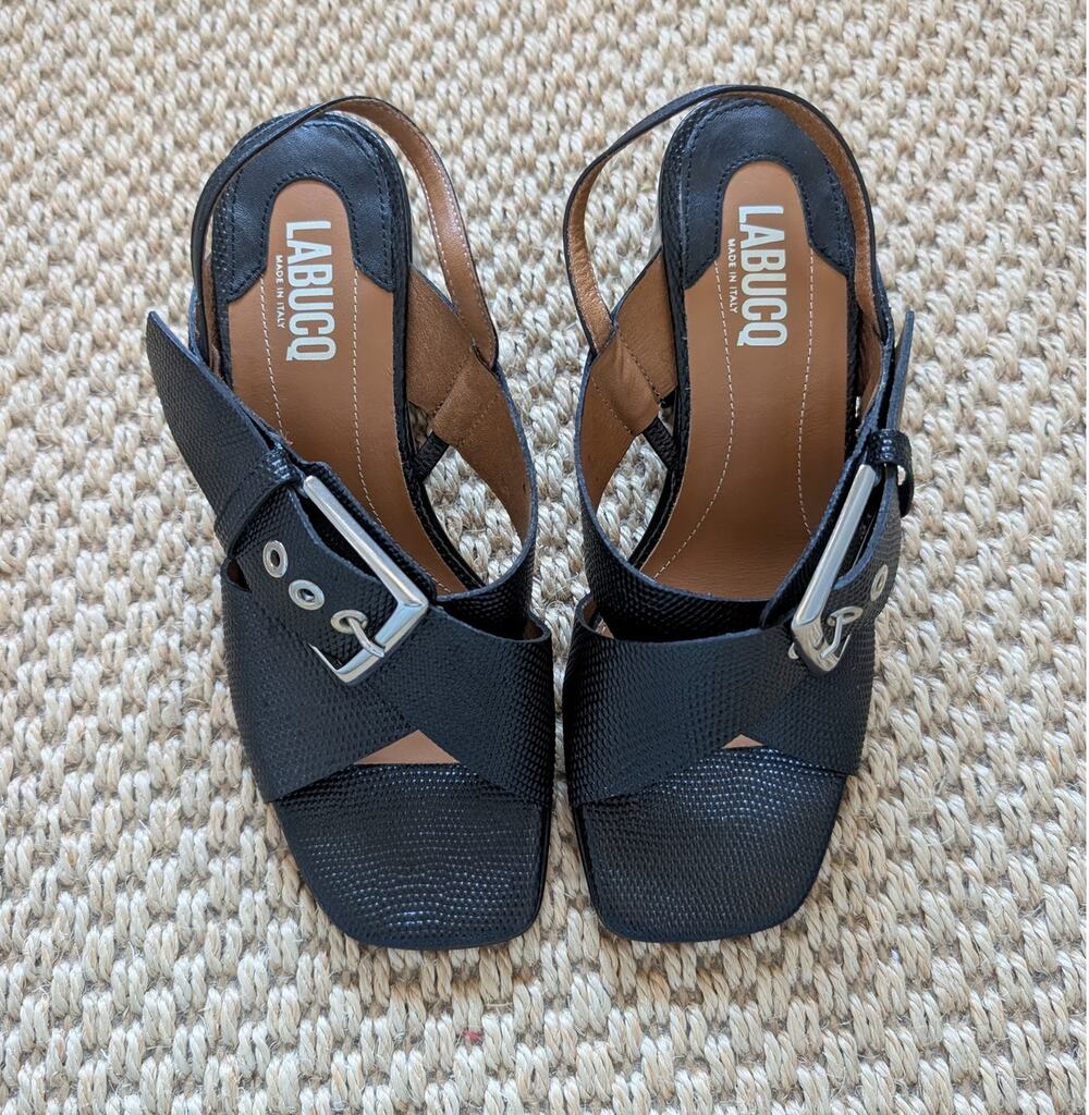 LABUCQ Chan Sandal Nero Emboss Black Leather Block Heel Buckle 36 US 6